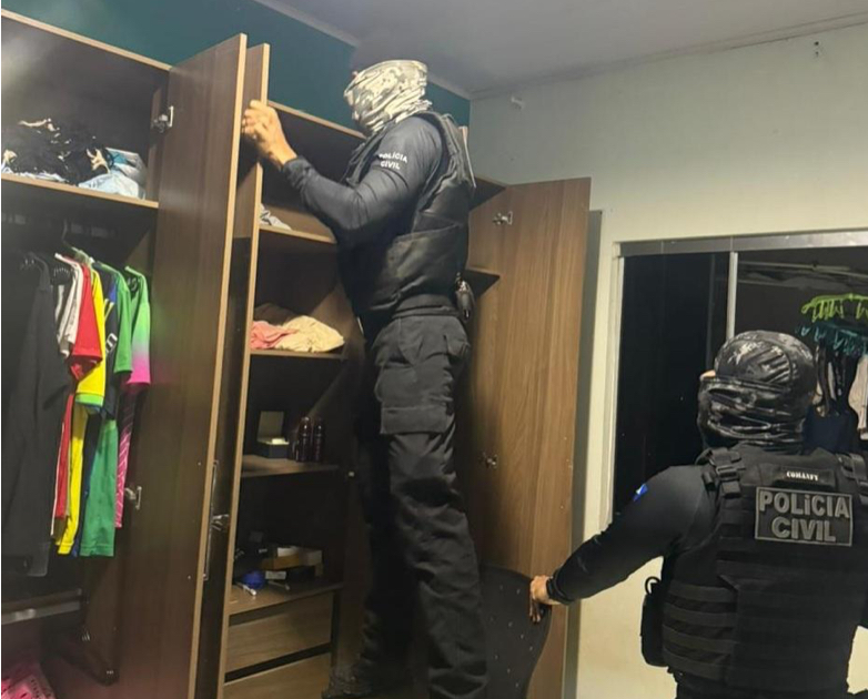 Polícia Civil cumpre 52 mandados em operação contra facção criminosa em Primavera do Leste