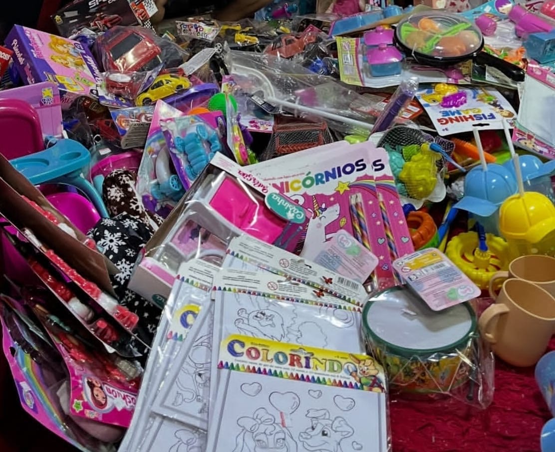 A Associação de Moradores convida todos os pais e mães do Centro Leste, Parque Eldorado para mais uma festa em comemoração ao dia das crianças 