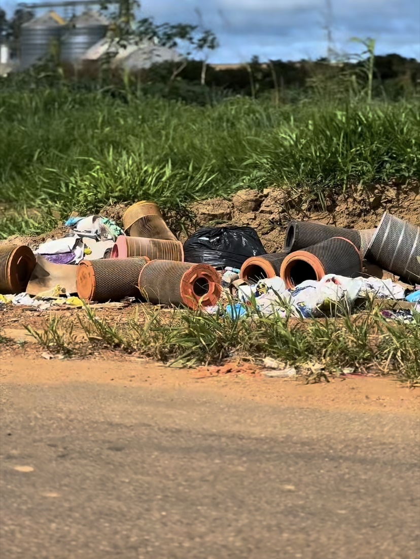 Descarte irregular de lixo revolta moradores e Prefeitura intensifica fiscalização em Primavera do Leste
